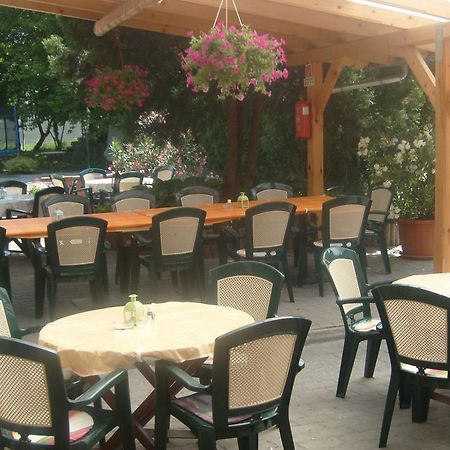 Harsfavirag Vendeghaz Bed & Breakfast Papa Ngoại thất bức ảnh