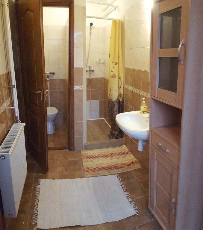 Harsfavirag Vendeghaz Bed & Breakfast Papa Ngoại thất bức ảnh